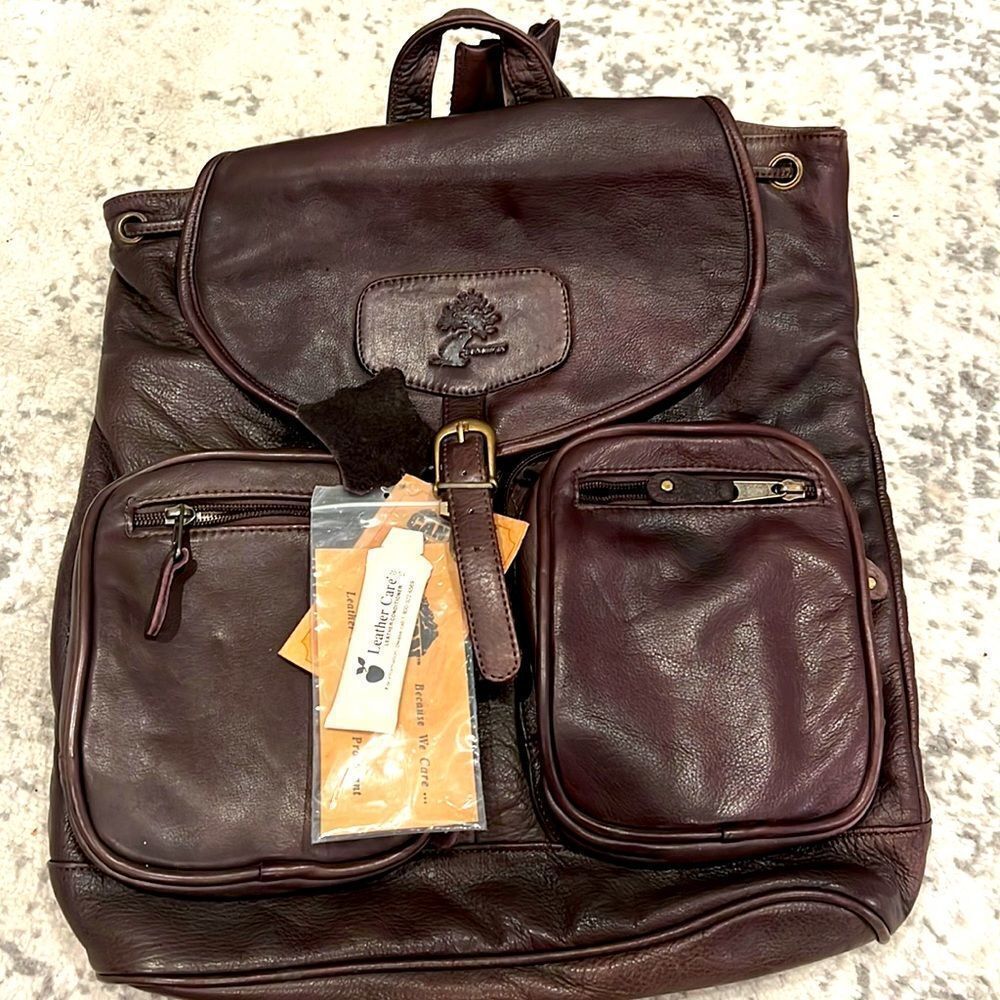 VTG Canyon Outback Leather Goods Inc. genuine Leather Backpack NWT Napa Leather